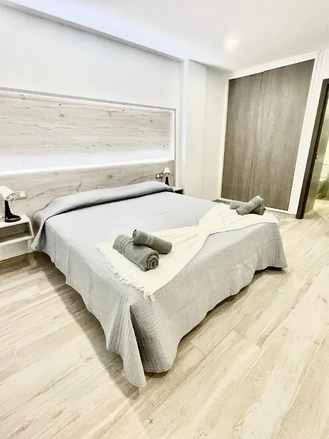 Island Suites Arona  0*, Arona (Tenerife)