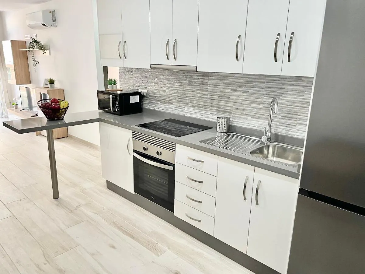 Appartamento Island Suites Arona